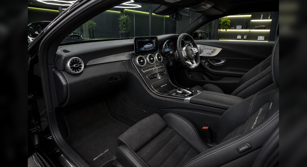 Mercedes Benz C43 AMG interior and dashboard