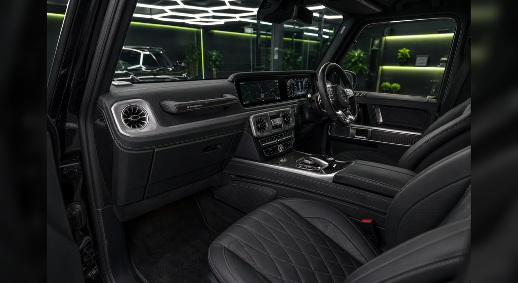 Mercedes Benz G WAGON - 4 MATIC interior and dashboard